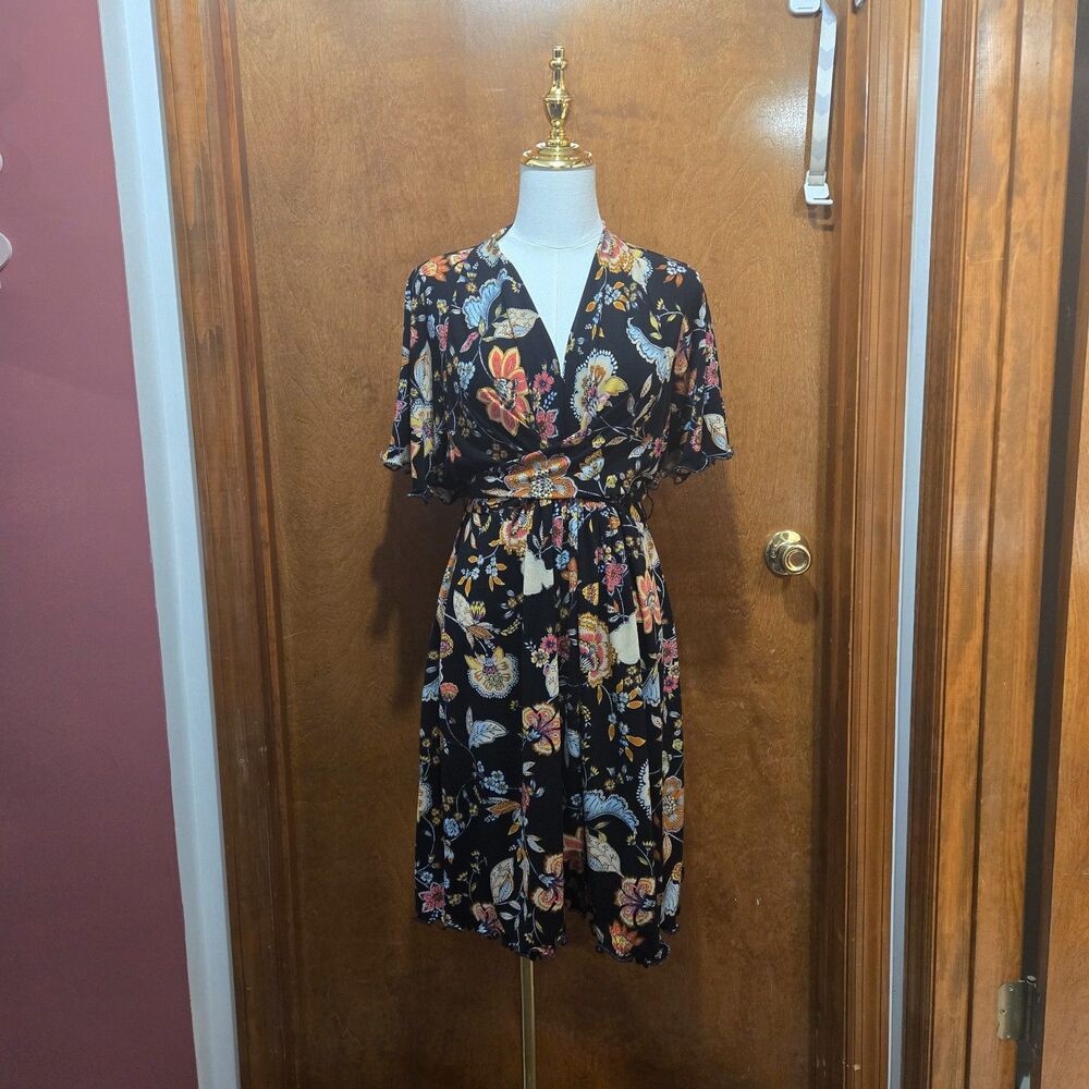 Jessica Simpson Maternity Floral Midi Wrap Dress Size Large (Upcycled)